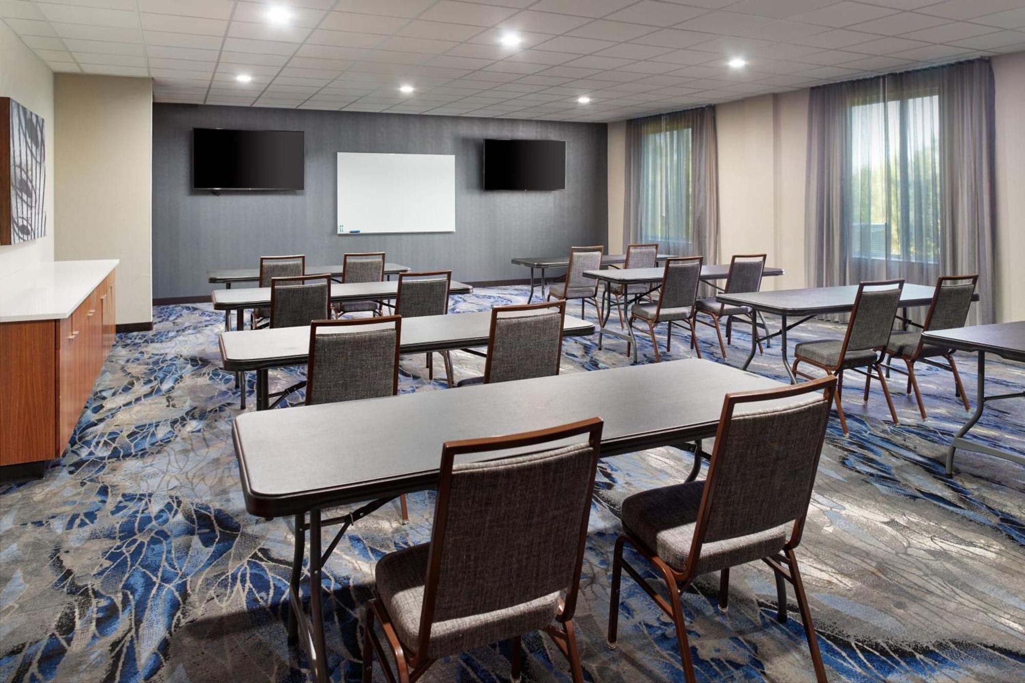 Fairfield Inn & Suites Locust Grove I-75 South Exteriör bild